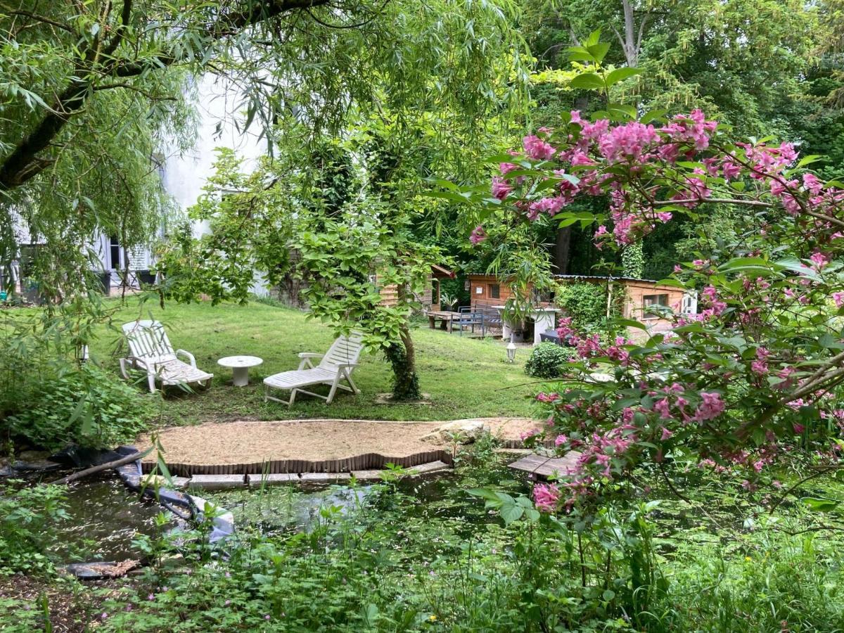 Le Bois Des Sources Apartment Saint-Marcel  Bagian luar foto